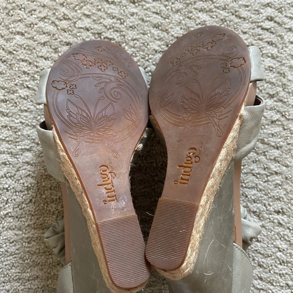 Clark’s Wedge Size 9.5